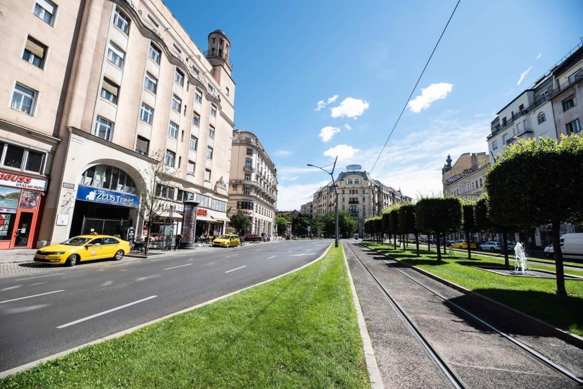 Charming Studio At Downtown Budapest Exterior photo
